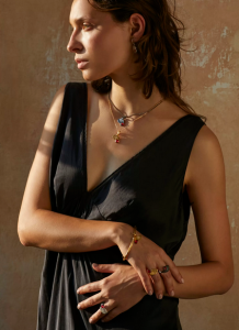 Pierścionek "Mak" z kolekcji Botanica | Motyle