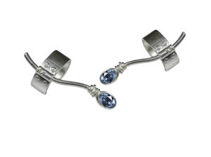 Nausznica z niebieską cyrkonią DK021/prawa Fröhlich Desing